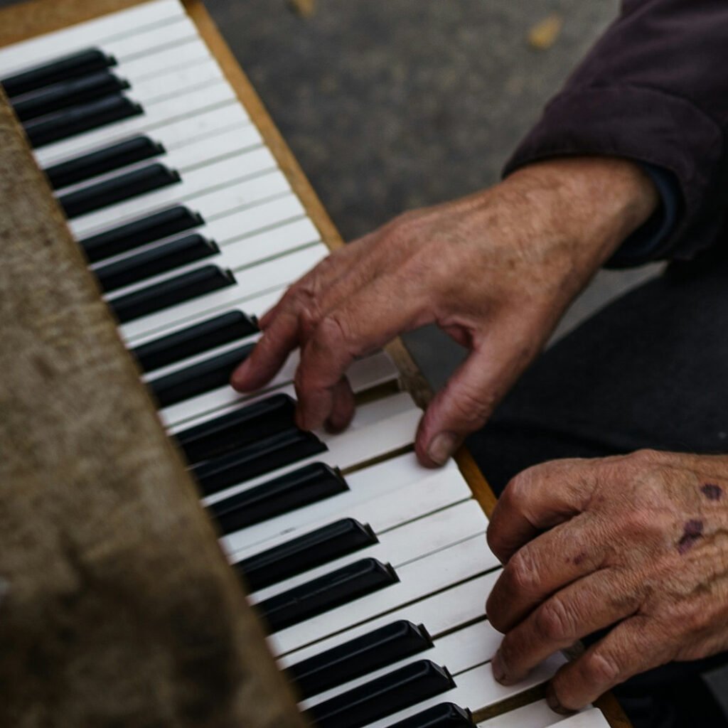 beginner piano lessons for adults over 50 at our auckland musical studio